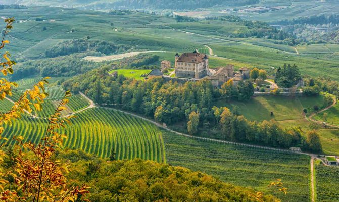 R03_Trenino_ValdiNon_CastelThun